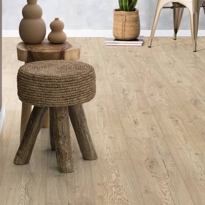 Egger Classic 12mm Laminate Flooring - Sand Beige Olchon Oak
